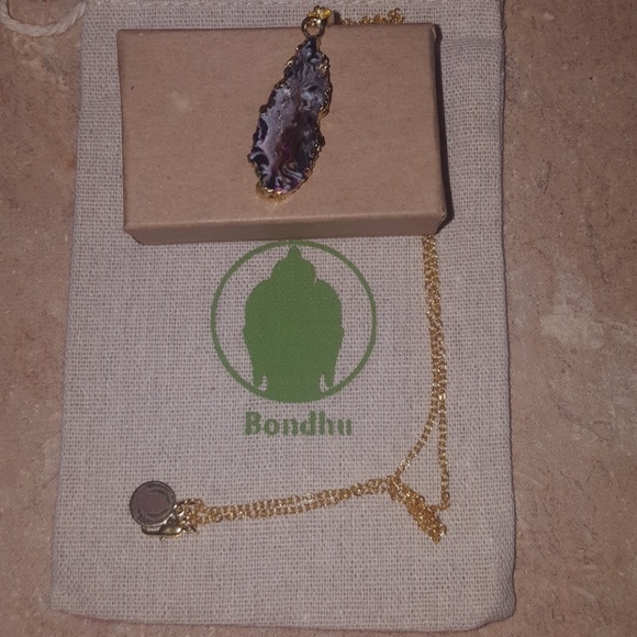 BEAUTIFUL AGATE GEODE SLICE Necklace - Picture 3 of 4